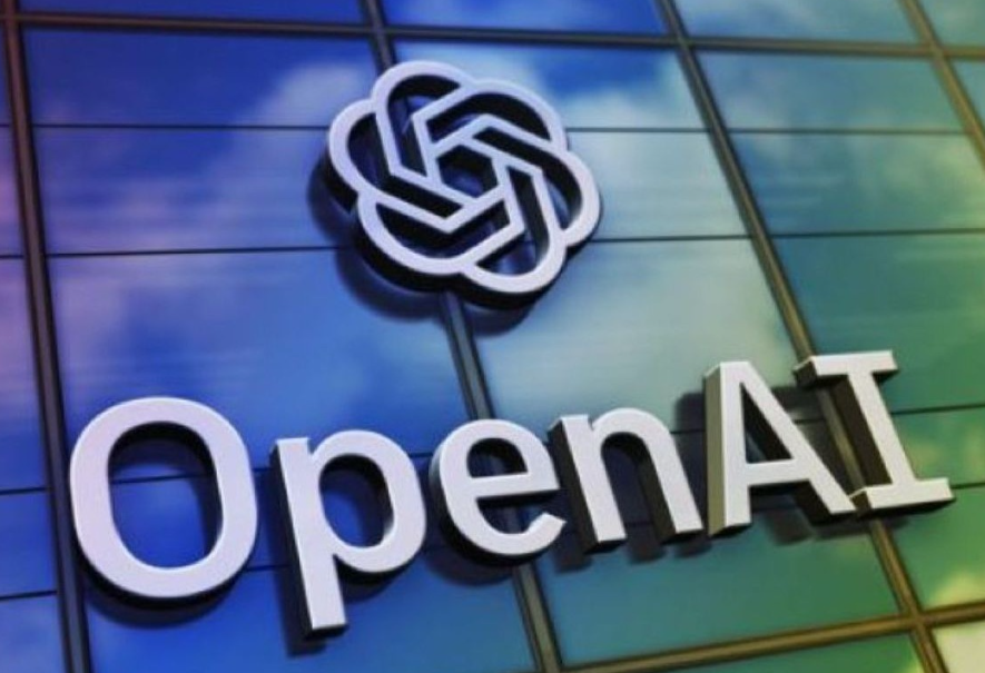 “OpenAI是否试图变得大而不倒？”奥特曼发长文