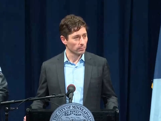 美伞兵或被部署至明州 明尼阿波利斯市市长：威